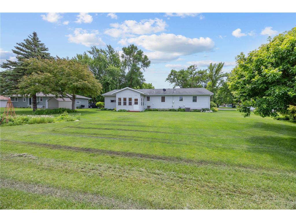 226 Ash Avenue Bird Island MN 55310 6739987 image30