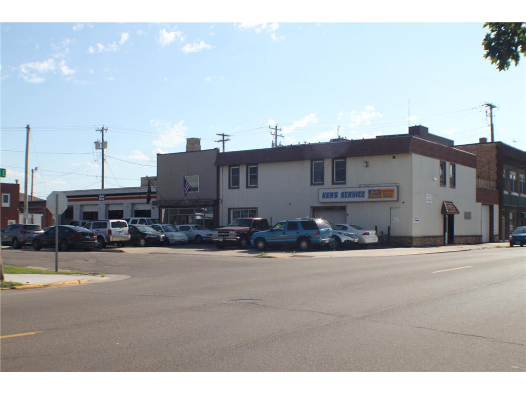 226 E Clark Street Albert Lea MN 56007 6748544 image1