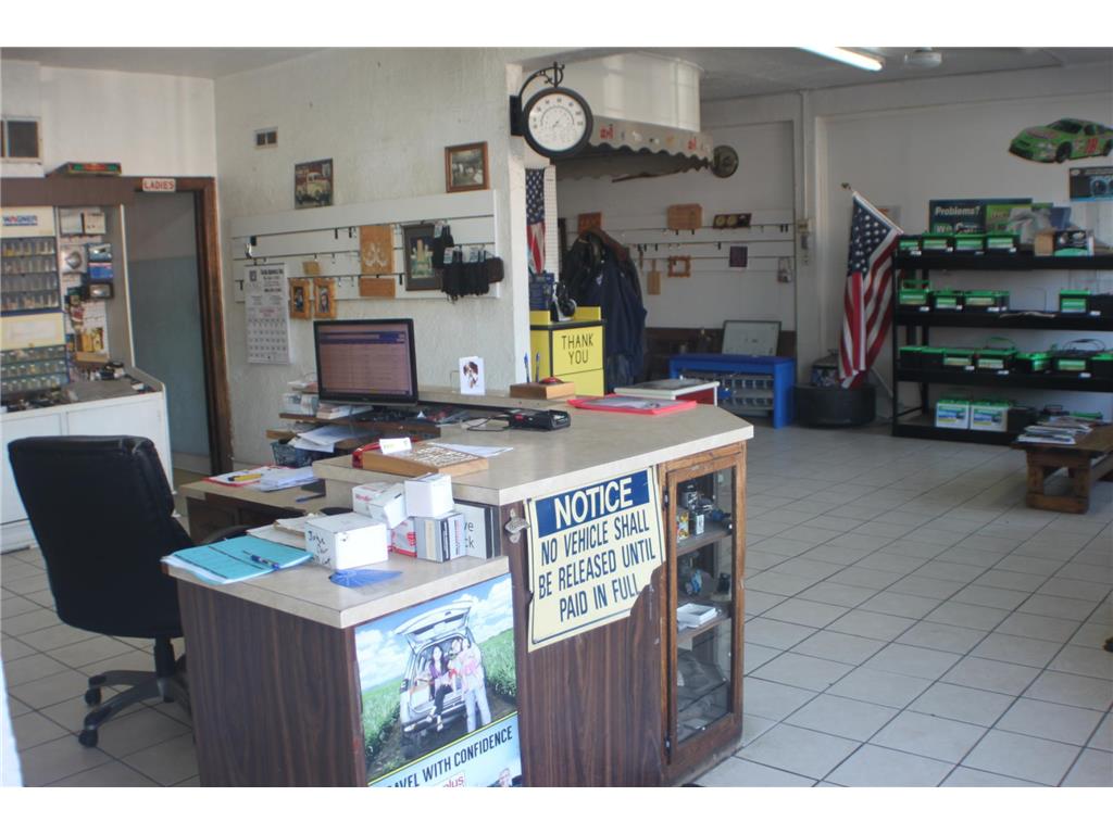 226 E Clark Street Albert Lea MN 56007 6748544 image39