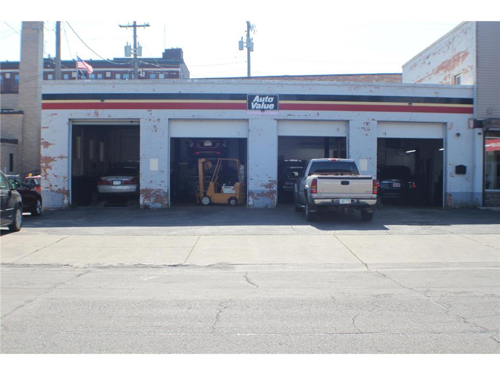 226 E Clark Street Albert Lea MN 56007 6748544 image4