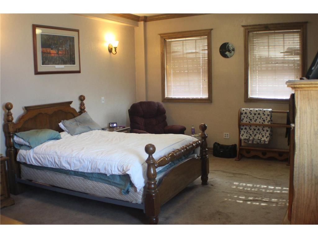 226 E Clark Street Albert Lea MN 56007 6748544 image58