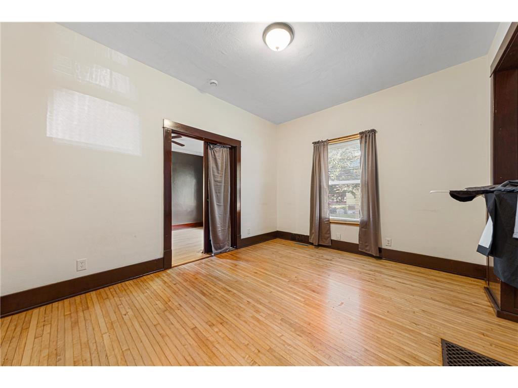 226 N Central Avenue Truman MN 56088 6743277 image16