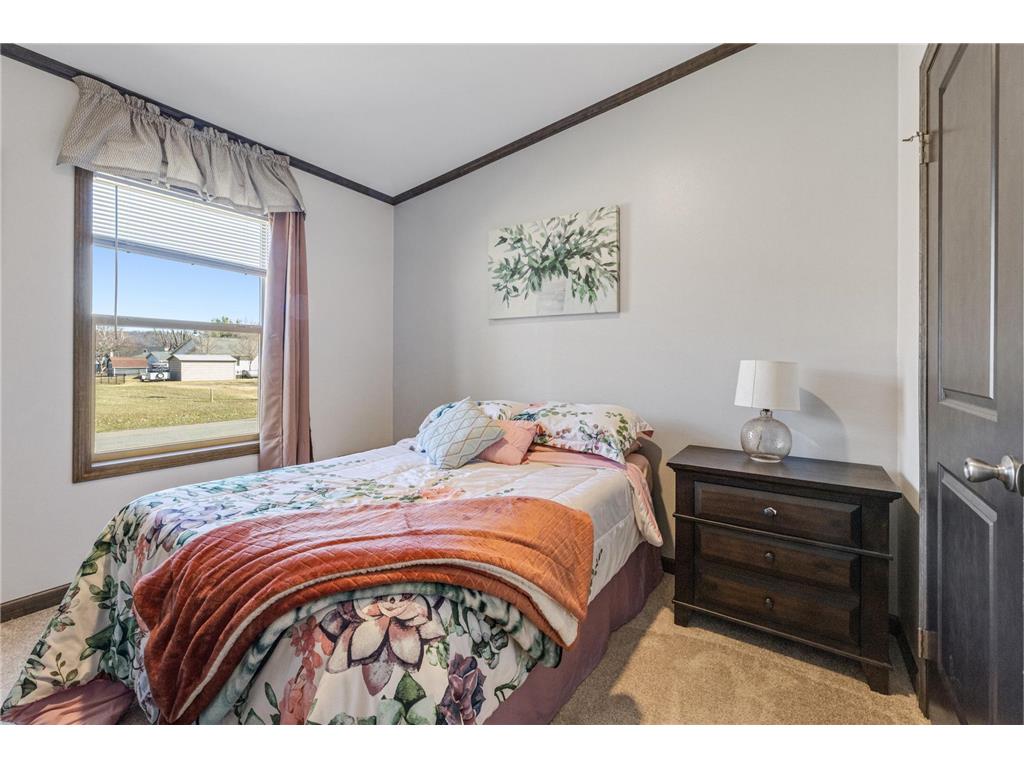 226 S Herman Street Cochrane WI 54622 7046359 image16