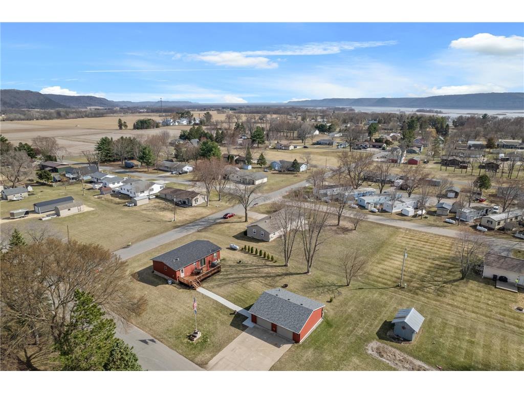 226 S Herman Street Cochrane WI 54622 7046359 image27