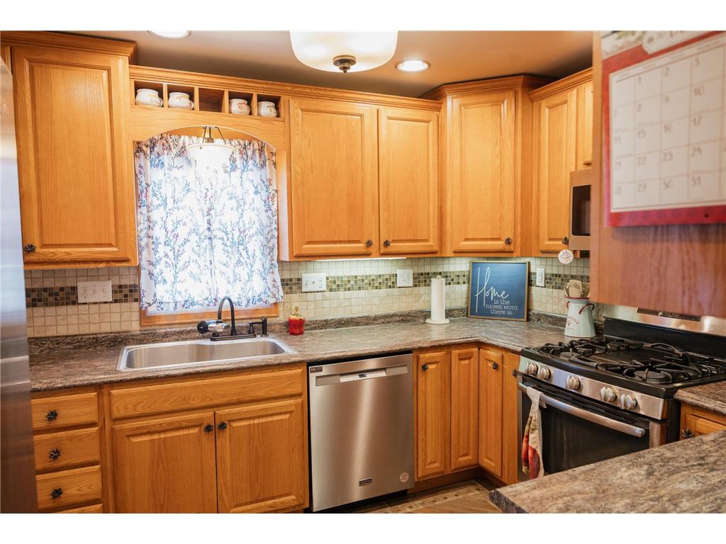 226 S Linton Street Blue Earth MN 56013 7001139 image14