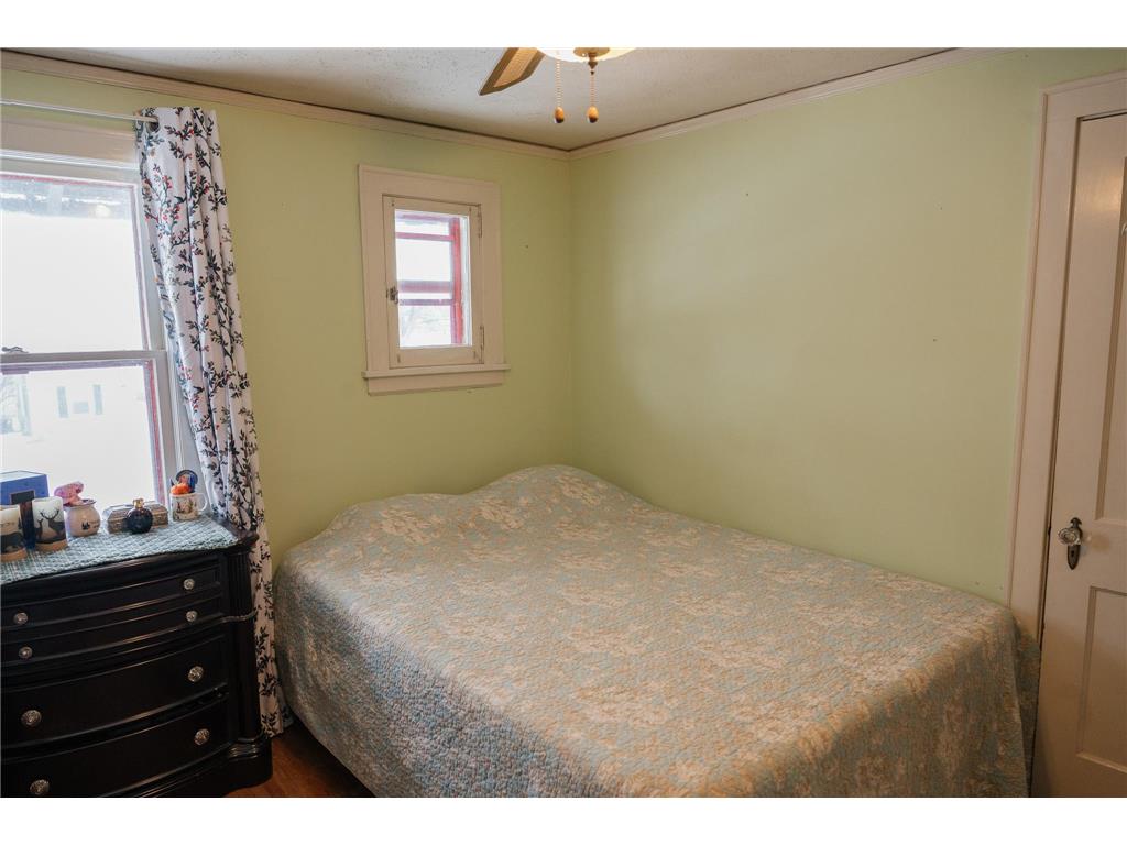 226 S Linton Street Blue Earth MN 56013 7001139 image22