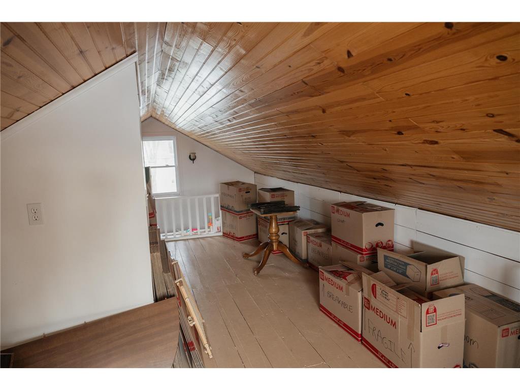 226 S Linton Street Blue Earth MN 56013 7001139 image34