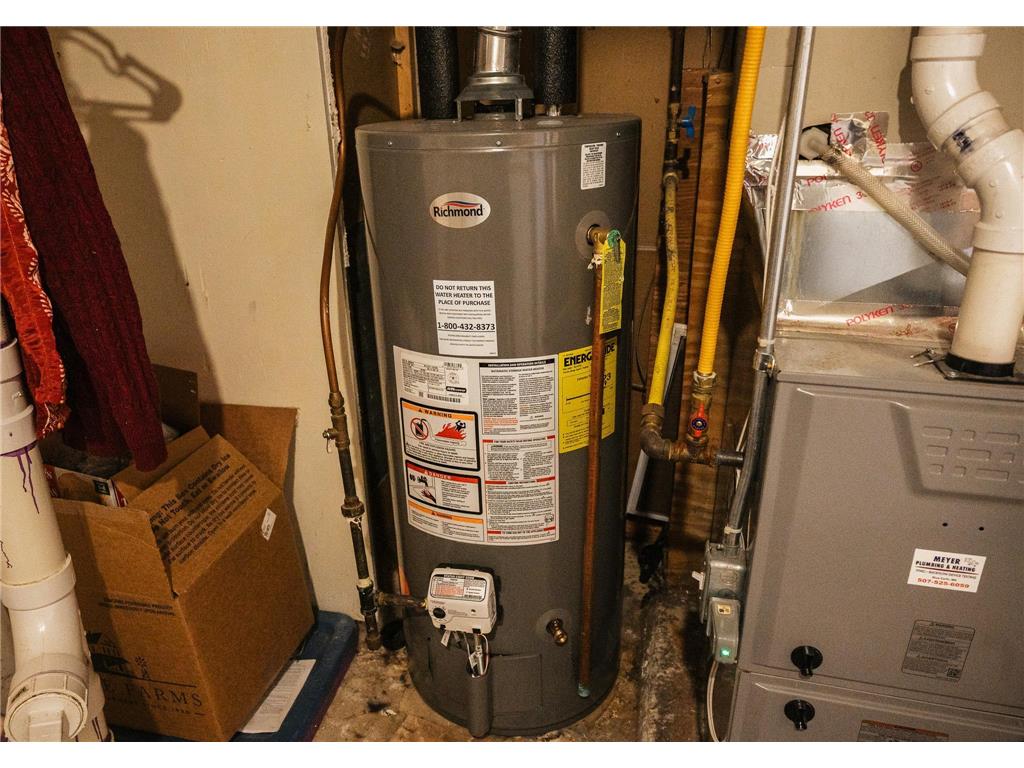 226 S Linton Street Blue Earth MN 56013 7001139 image42