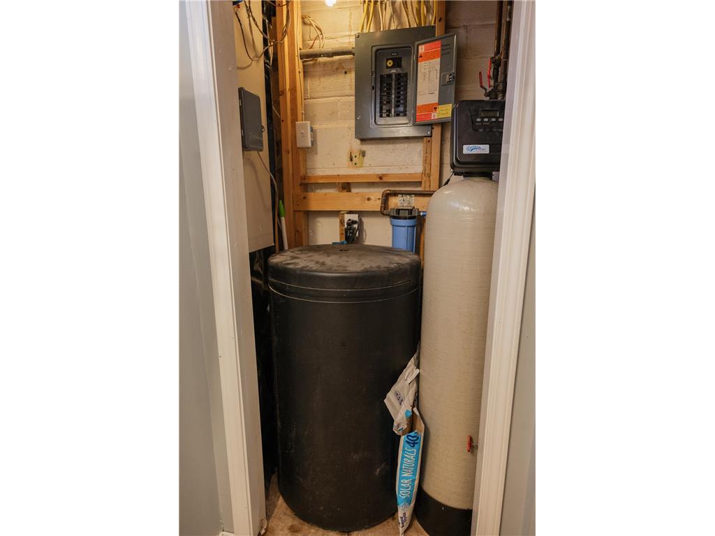 226 S Linton Street Blue Earth MN 56013 7001139 image46