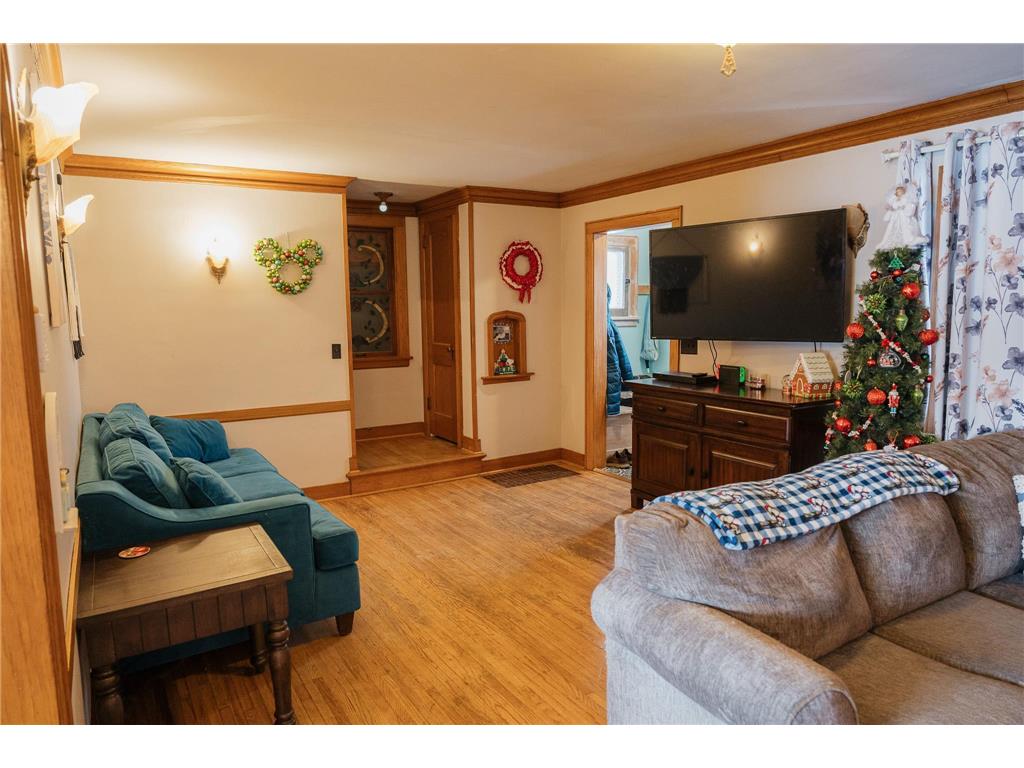 226 S Linton Street Blue Earth MN 56013 7001139 image8