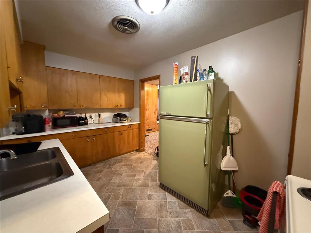226 S Washington Street Redwood Falls MN 56283 7064007 image25