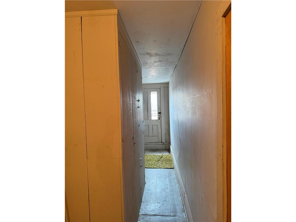 226 S Washington Street Redwood Falls MN 56283 7064007 image42
