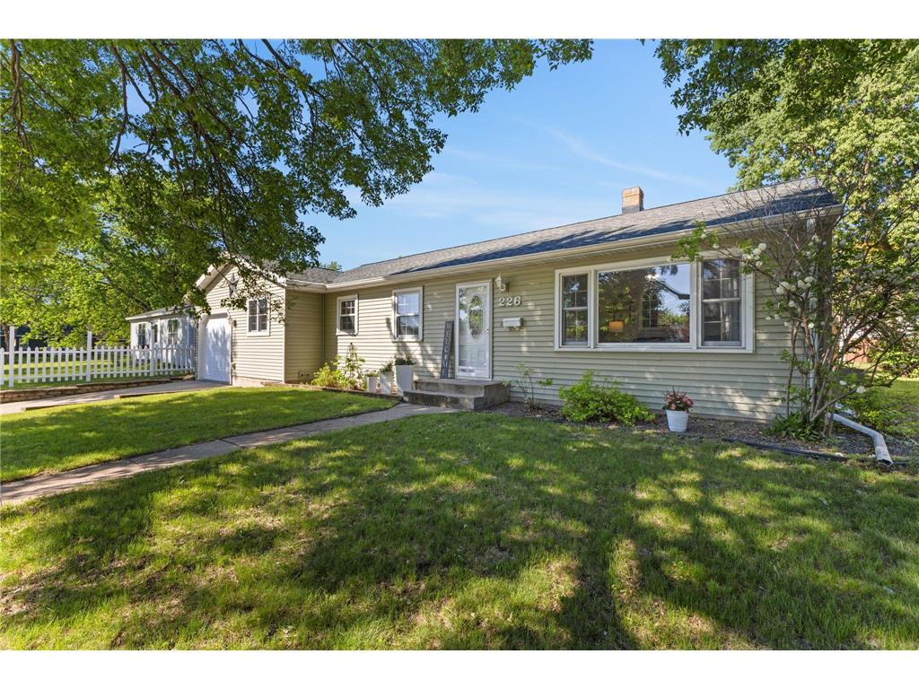 226 Sunrise Boulevard Redwood Falls MN 56283 6720828 image1