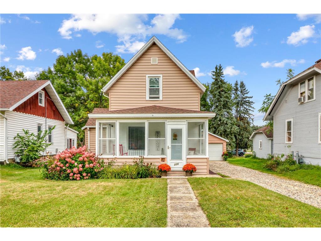 226 Willow Street E Detroit Lakes MN 56501 6784367 image1