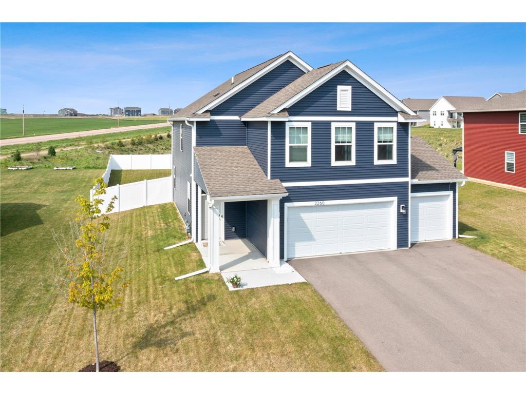 2260 Amelia Trail Shakopee MN 55379 6535341 image1