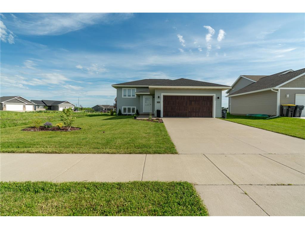 2260 Fairbanks Drive North Mankato MN 56003 6563950 image1