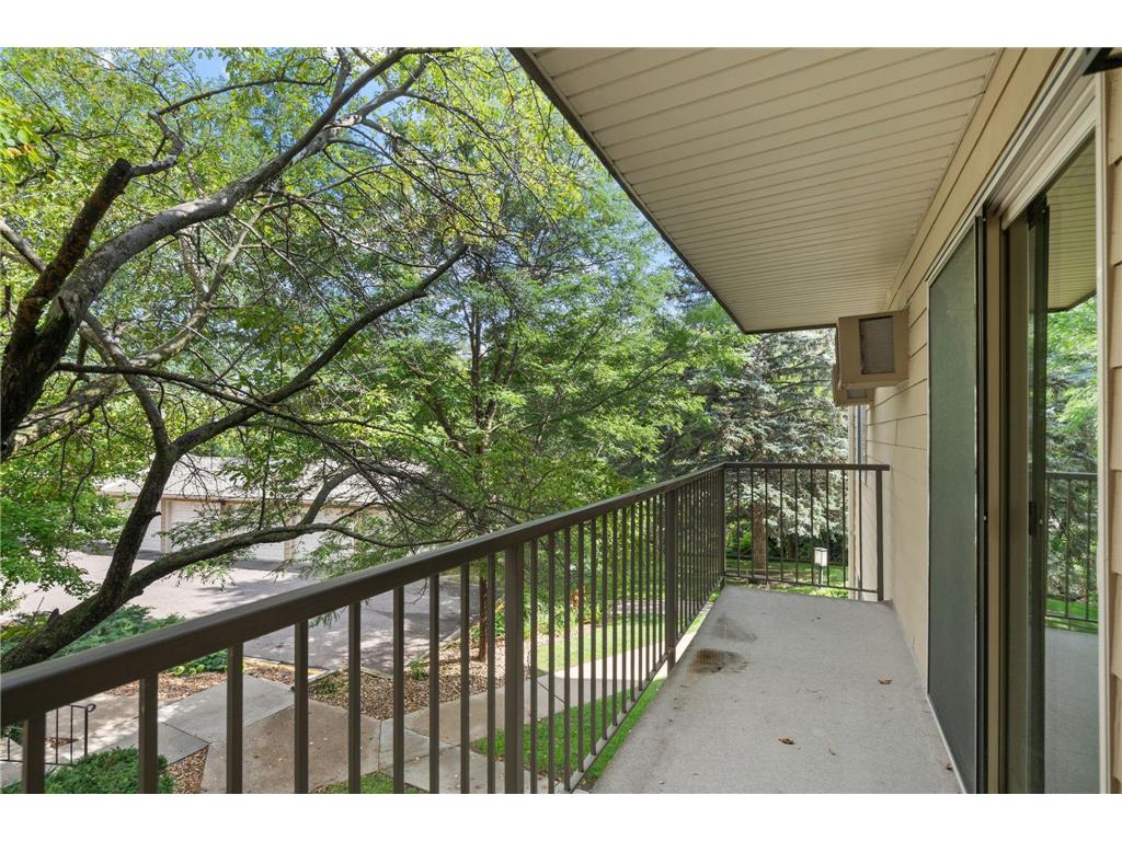 2260 Ridge Drive #12 Saint Louis Park MN 55416 7035963 image15