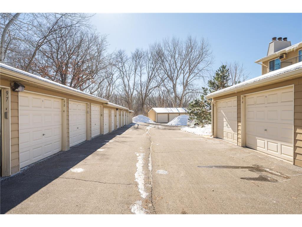 2260 Ridge Drive #12 Saint Louis Park MN 55416 7035963 image23