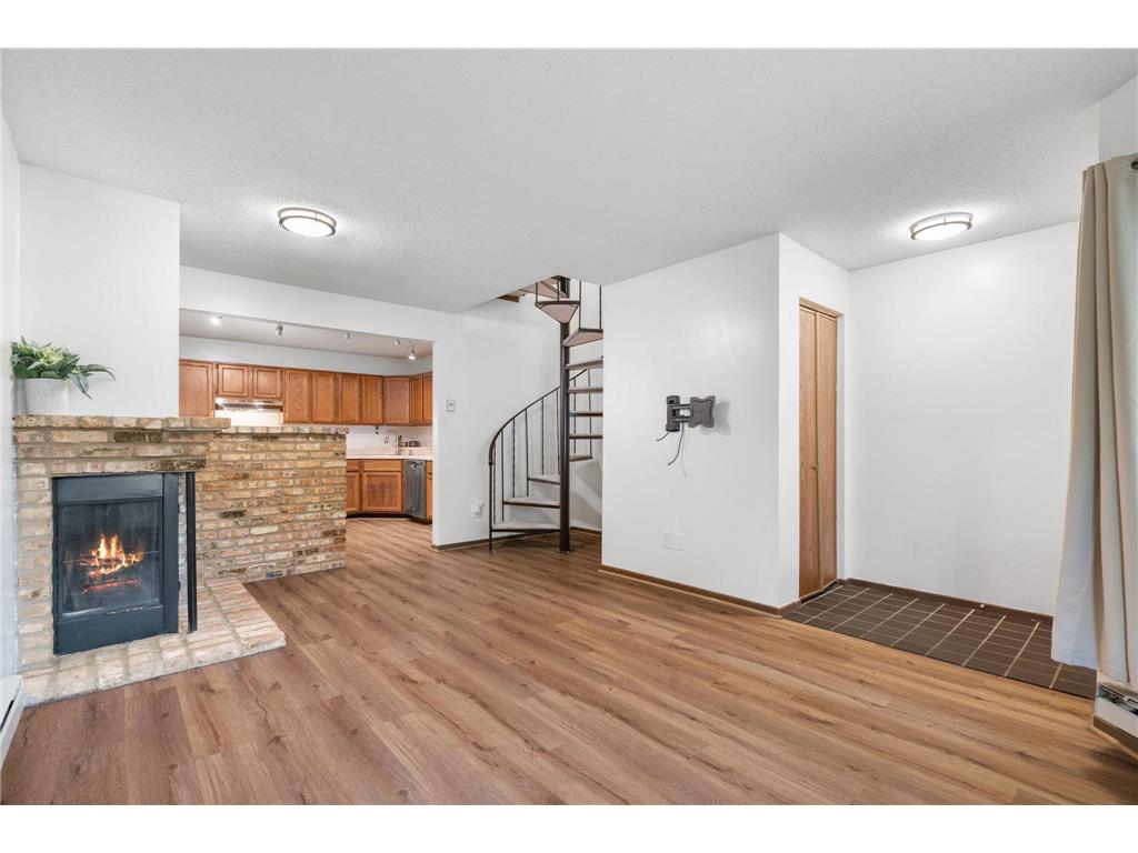 2260 Ridge Drive #12 Saint Louis Park MN 55416 7035963 image3