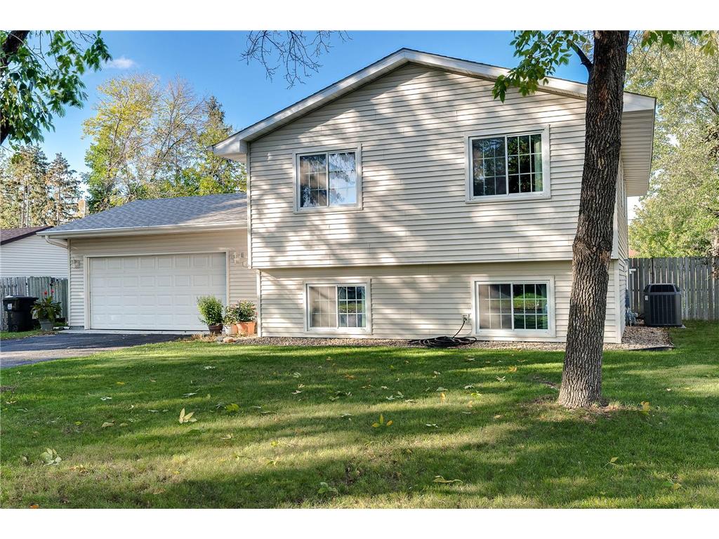 2261 112TH LANE NW Coon Rapids MN 55433 6447670 image1