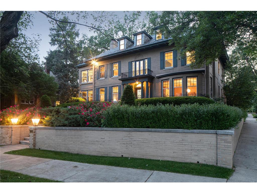 2262 W Lake Of The Isles Parkway, Minneapolis, MN, 55405 MLS 6193658