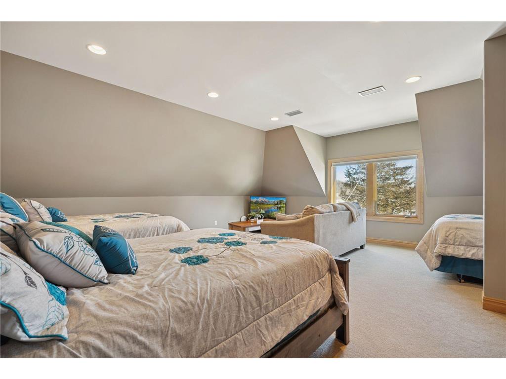 22620 Hayward Avenue N Forest Lake MN 55025 - Forest 7016129 image50