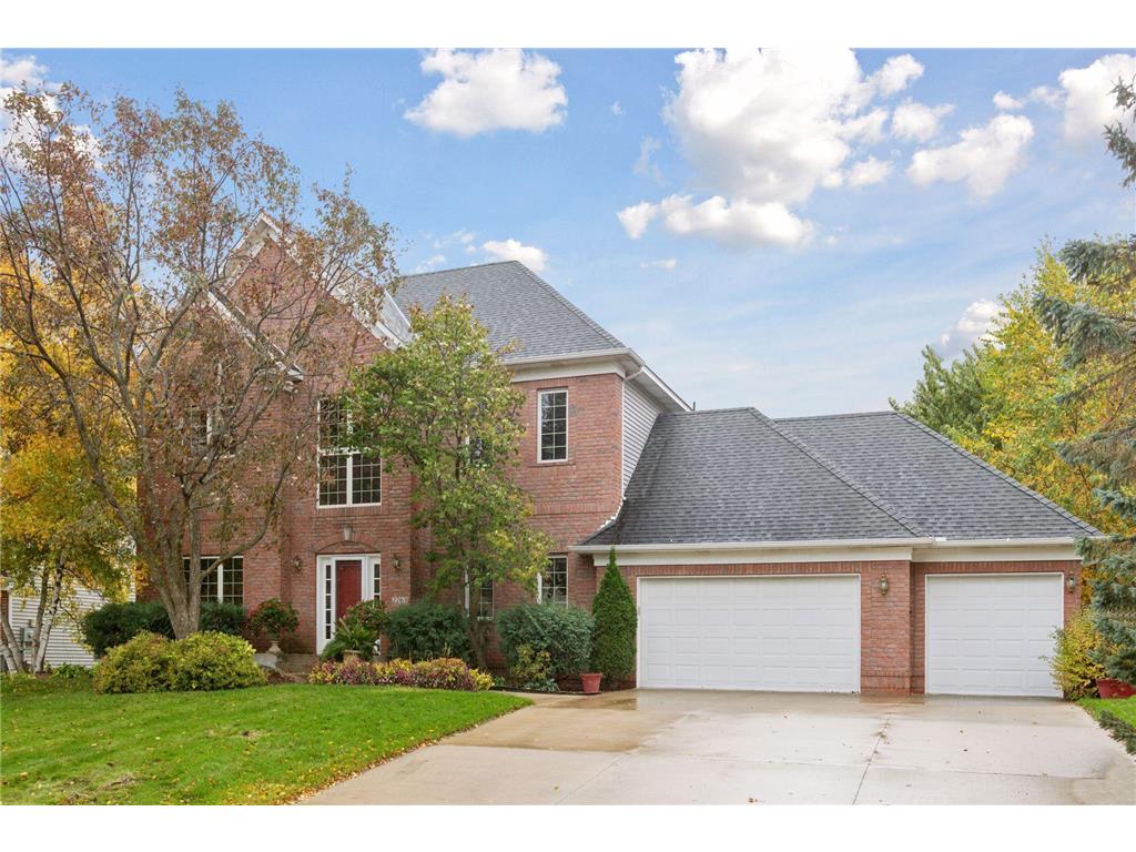 2263 Stone Creek Lane E Chanhassen MN 55317 6802195 image1