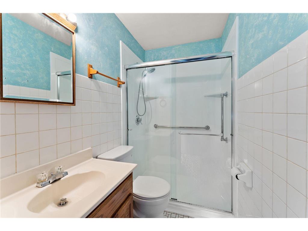 2265 Terrace Drive Mounds View MN 55112 7086709 image10