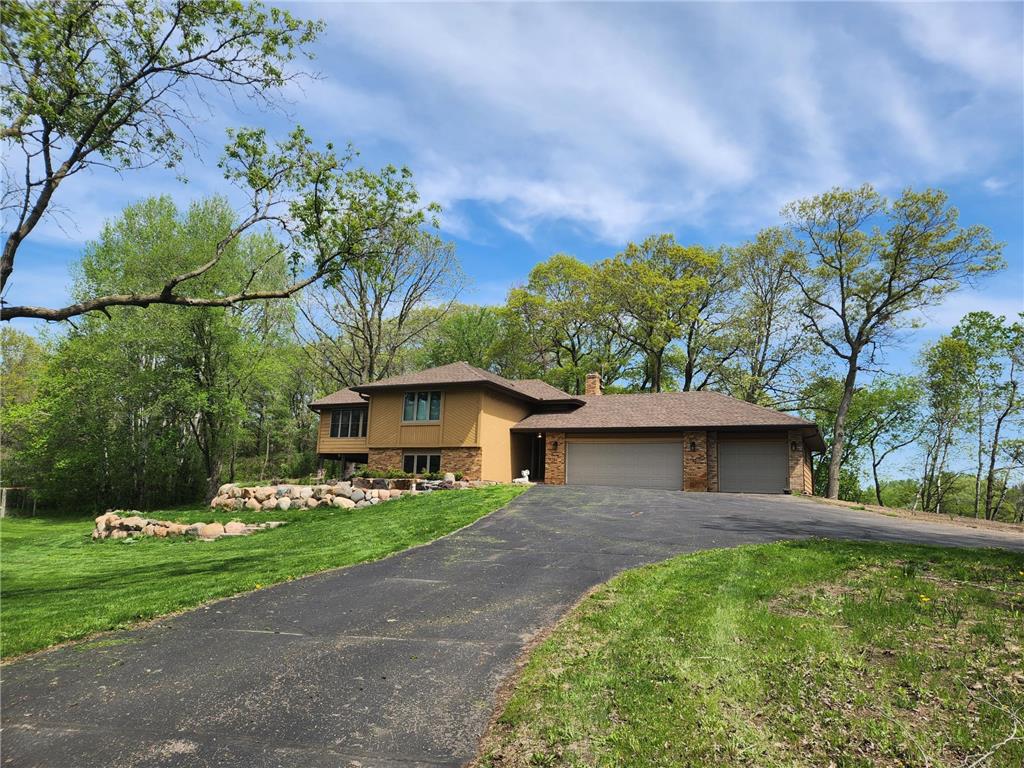 22661 Woodhill Drive, Lakeville, MN, 55044 MLS 6366373 Edina Realty