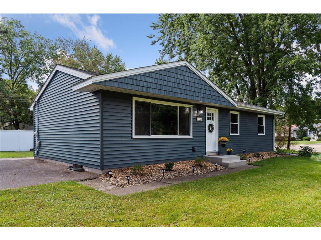 2268 Sierra Drive White Bear Lake MN 55110 6598650 image1