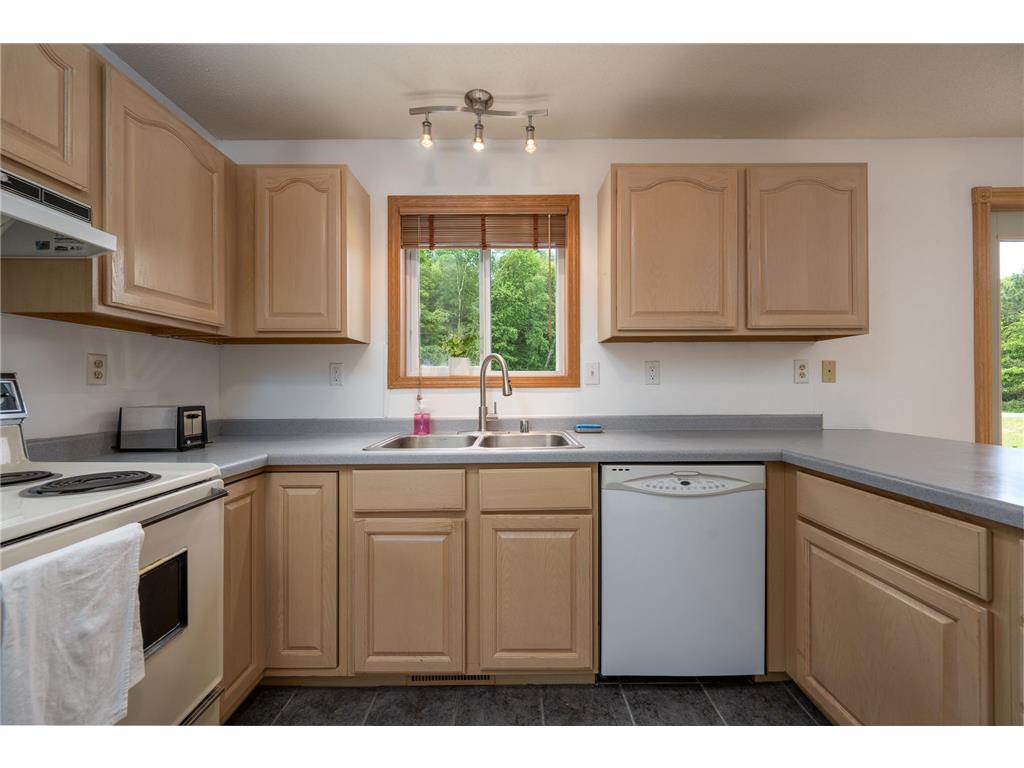2269 195th Street Eureka WI 54824 7084850 image10