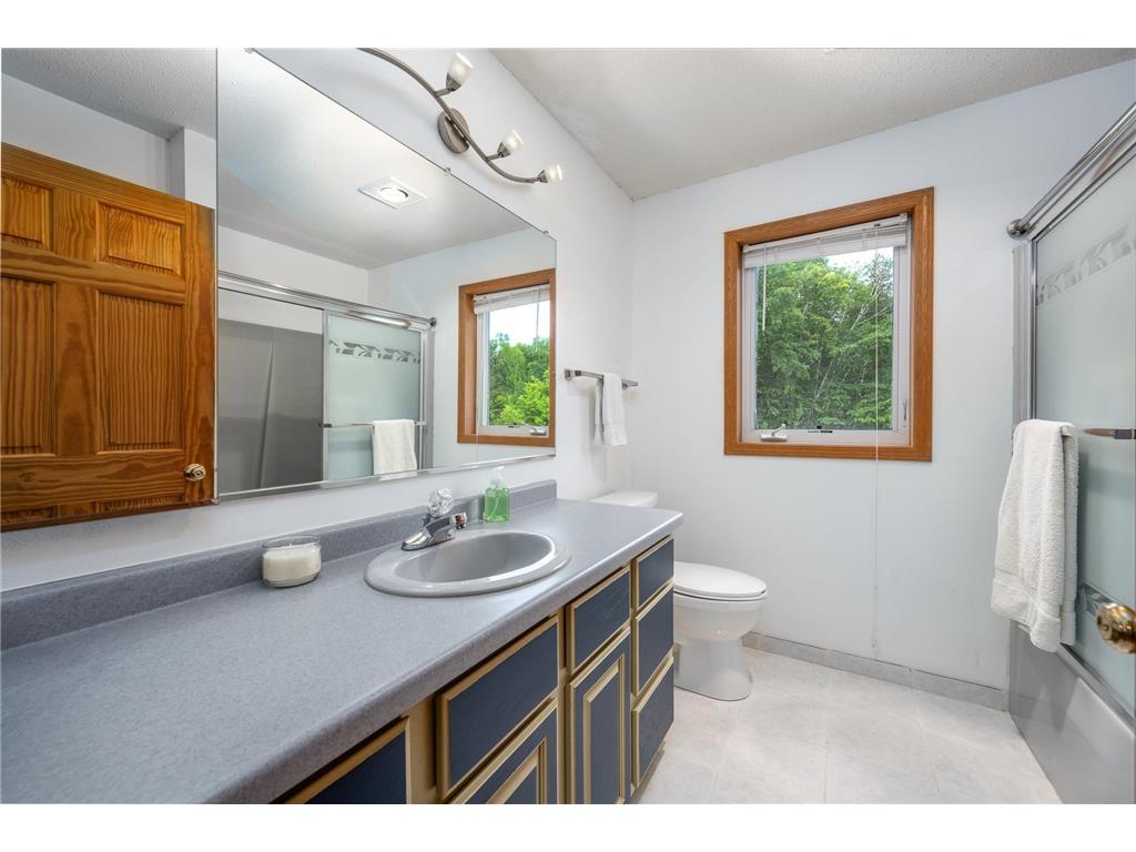 2269 195th Street Eureka WI 54824 7084850 image28