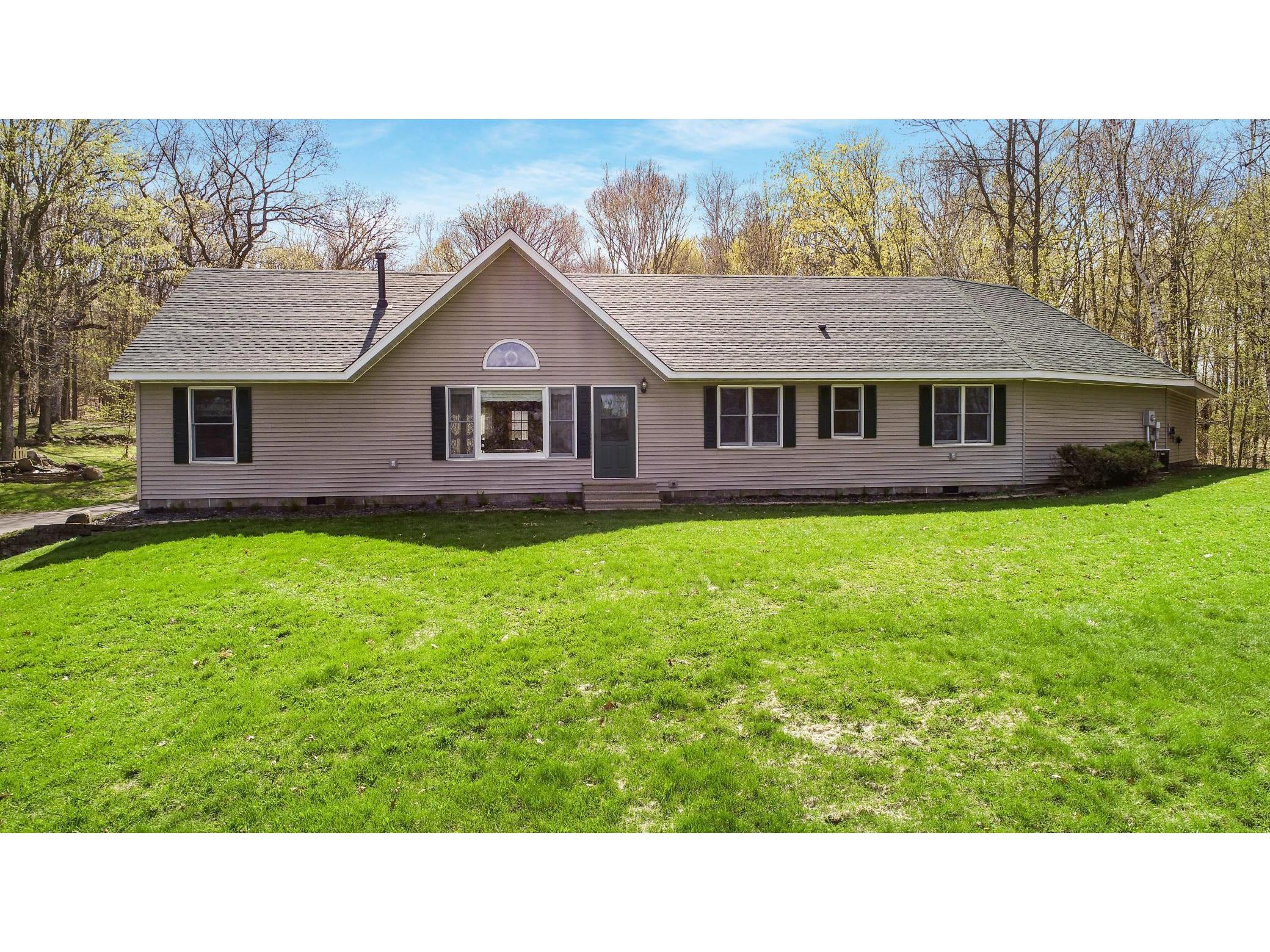 2269 7 3/4 Street, Cumberland, WI 54829 MLS 5768492 Edina Realty