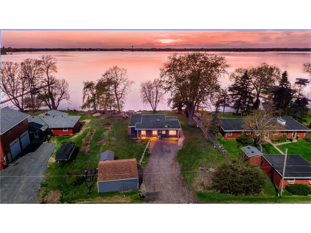 22692 Hayward Avenue N Forest Lake MN 55025 - Forest 7068825 image1