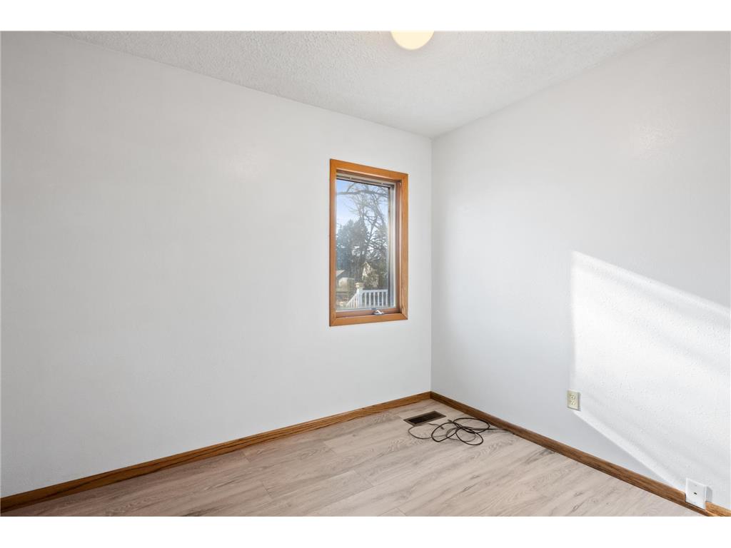 227 1st Street NW Elbow Lake MN 56531 6801239 image27