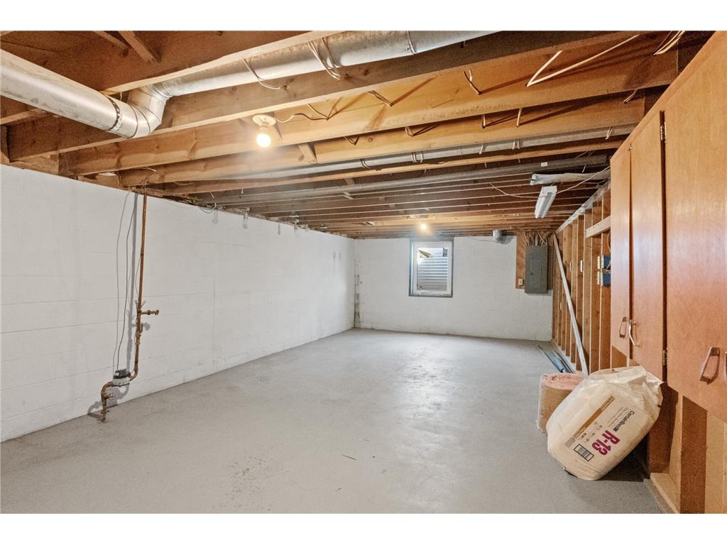 227 1st Street NW Elbow Lake MN 56531 6801239 image34