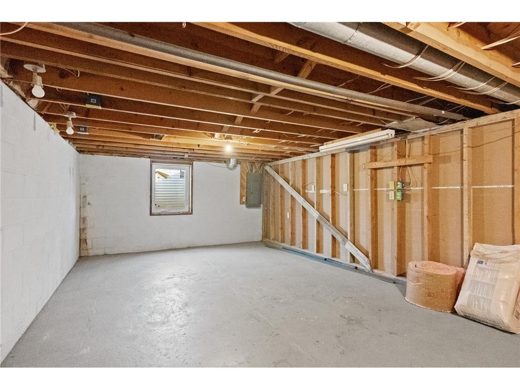 227 1st Street NW Elbow Lake MN 56531 6801239 image35