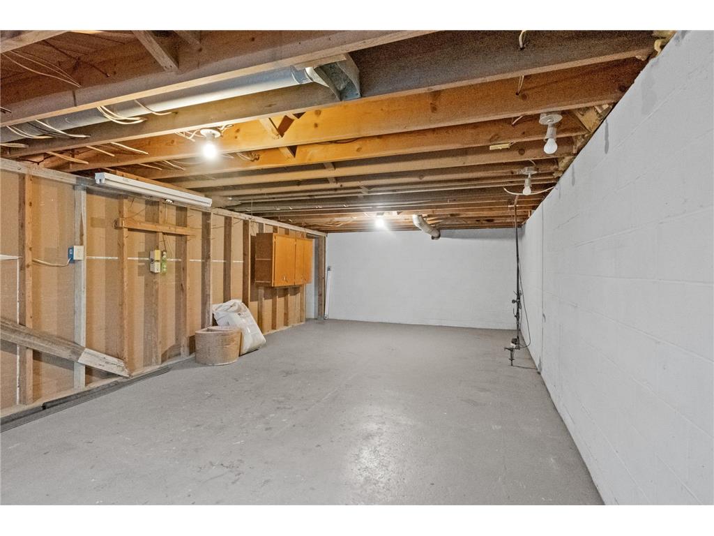 227 1st Street NW Elbow Lake MN 56531 6801239 image36