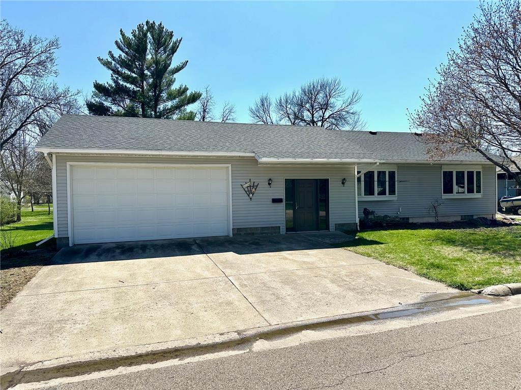 227 2nd Avenue N Emmons MN 56029 7062049 image33