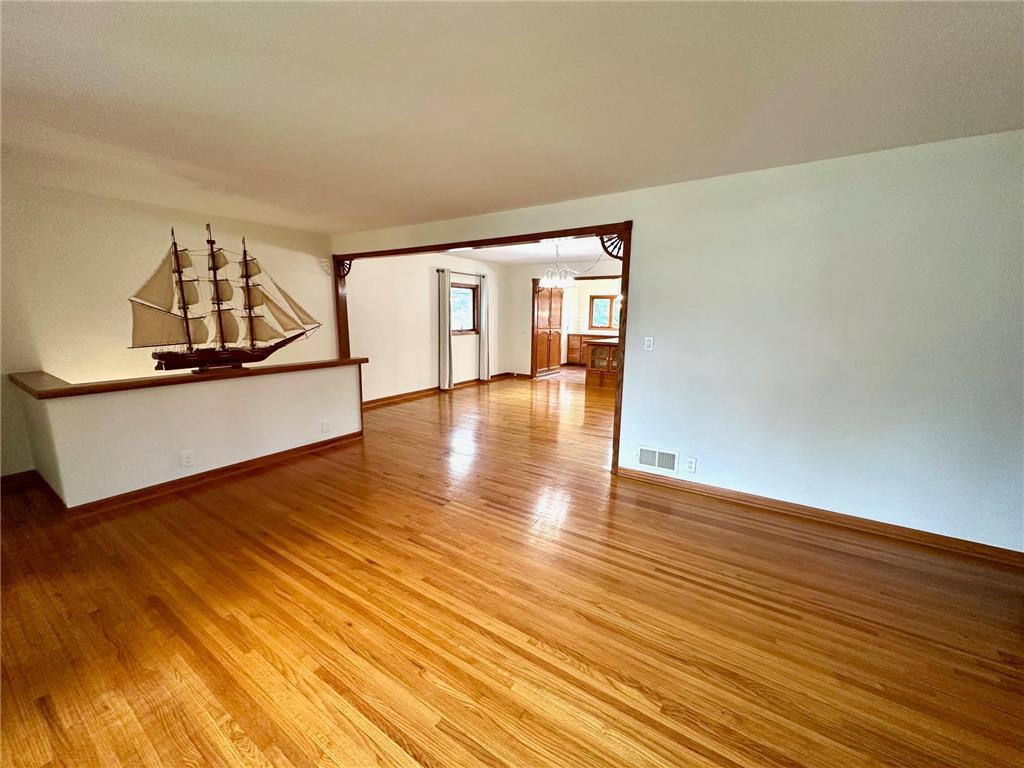 227 2nd Avenue N Emmons MN 56029 7062049 image9