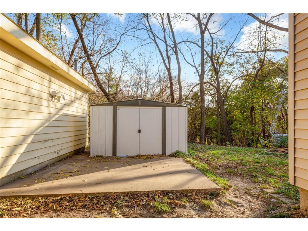 227 3rd Avenue NE Faribault MN 55021 6813891 image41