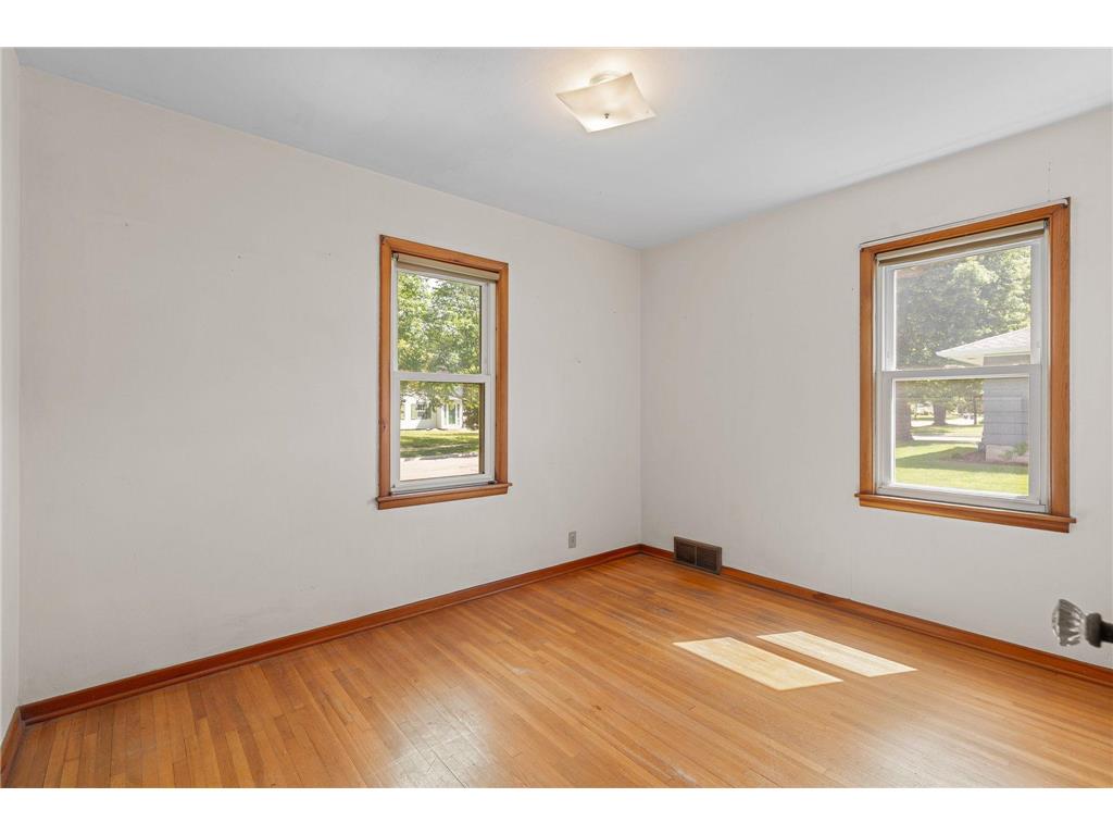 227 5th Avenue NE Faribault MN 55021 7089559 image12