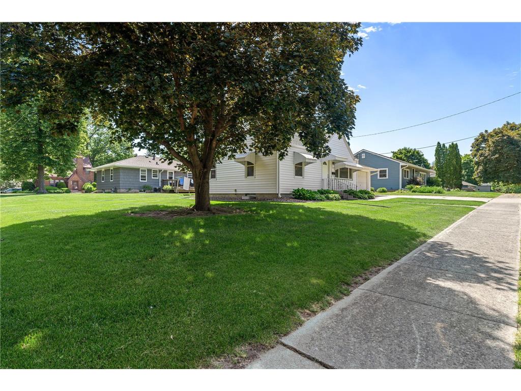 227 5th Avenue NE Faribault MN 55021 7089559 image22