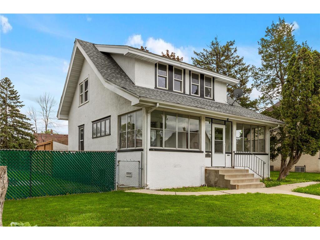 227 5th Avenue S South Saint Paul MN 55075 6534438 image1