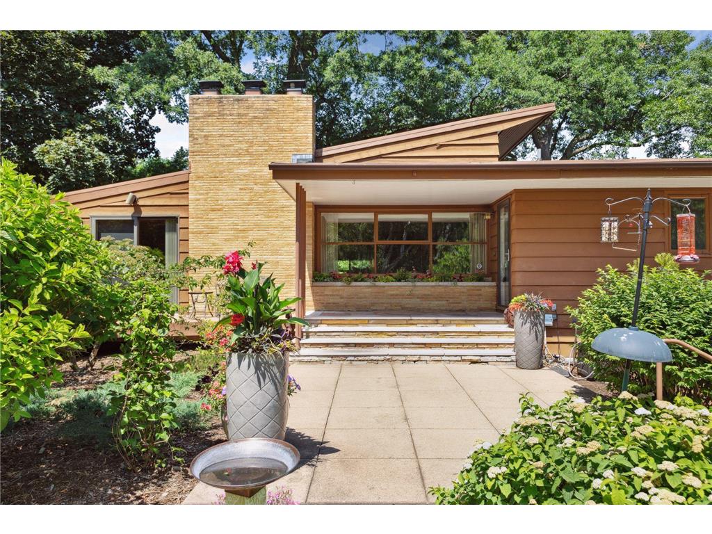 227 Ardmore Drive, Golden Valley, MN 55422 MLS 6399168 Edina Realty