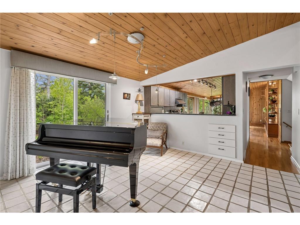 227 Ardmore Drive Golden Valley MN 55422 6807523 image38