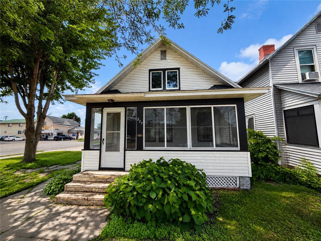227 Mankato Avenue Winona MN 55987 7089833 image1
