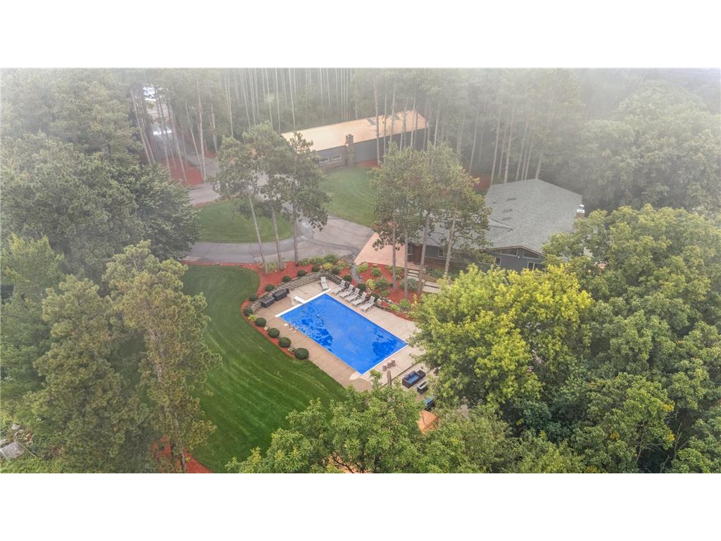 227 Rivercrest Drive Hudson WI 54016 - St Croix River 7006876 image1