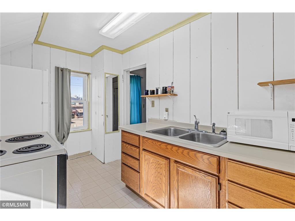 227 S Arch Avenue New Richmond WI 54017 6800100 image13