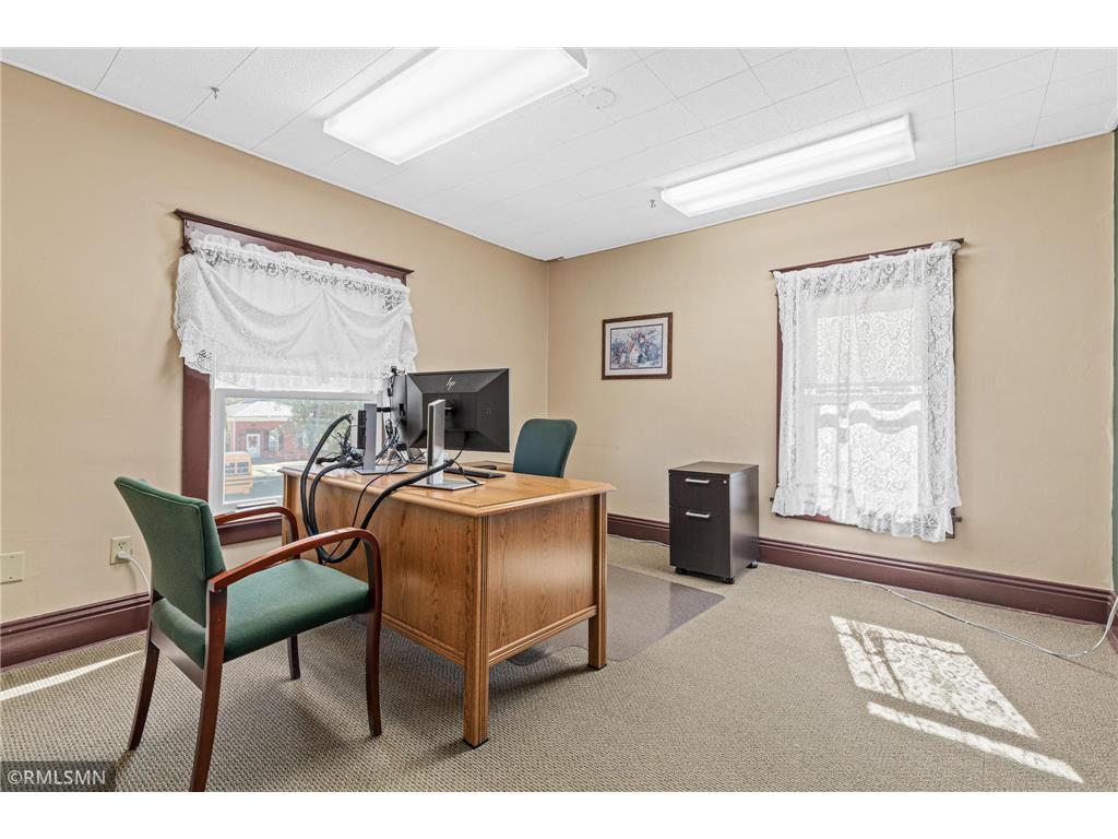 227 S Arch Avenue New Richmond WI 54017 6800100 image19